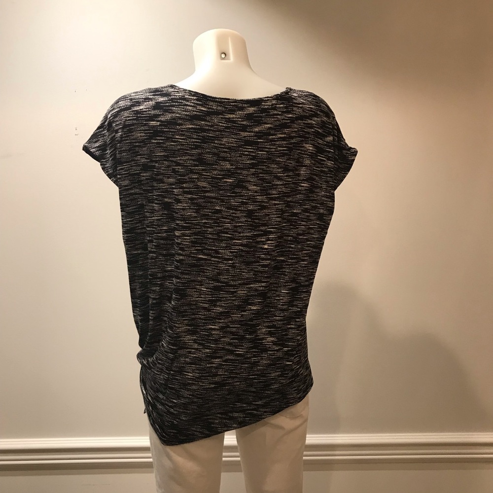 Max Studio Black & White print side tie t- shirt - Picture 2 of 4